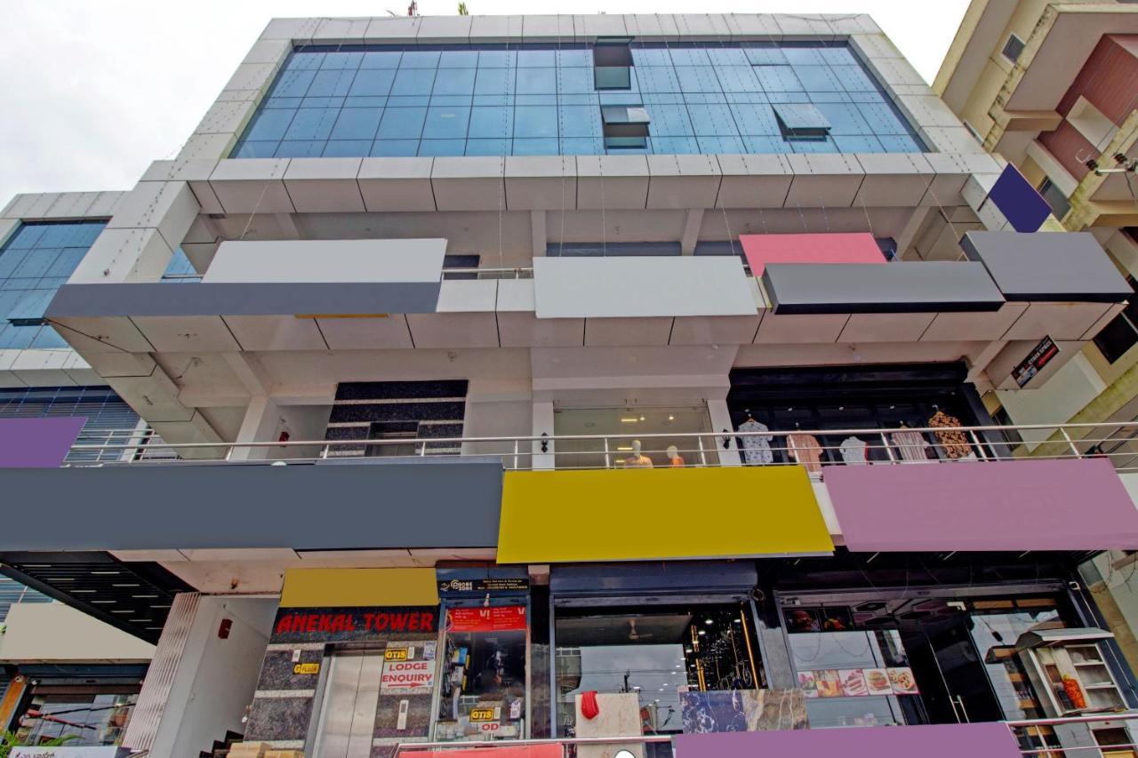 منغالور Oyo Flagship 81436 Palace Lodge المظهر الخارجي الصورة