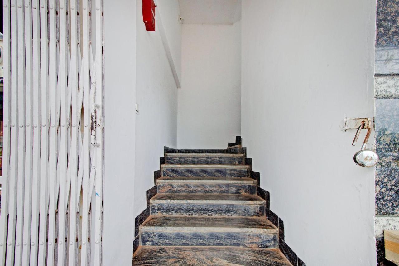 منغالور Oyo Flagship 81436 Palace Lodge المظهر الخارجي الصورة