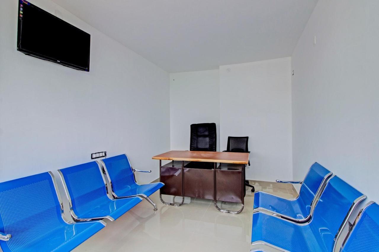 منغالور Oyo Flagship 81436 Palace Lodge المظهر الخارجي الصورة